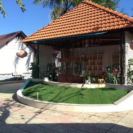 Nhà Nghỉ TRẦN ĐỨC Phú Mỹ Extérieur photo