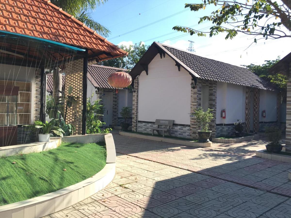 Nhà Nghỉ TRẦN ĐỨC Phú Mỹ Extérieur photo