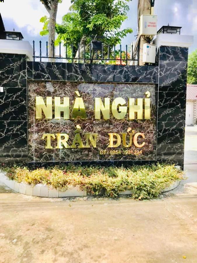Nhà Nghỉ TRẦN ĐỨC Phú Mỹ Extérieur photo